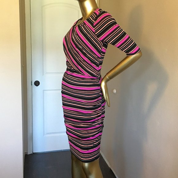 LIZ LANGE) MATERNITY 3/4 Sleeve Stretch Dress - Picture 4 of 9